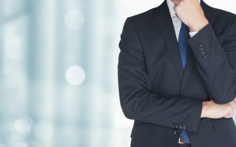 ウォーターフォール開発とアジャイル開発の違い