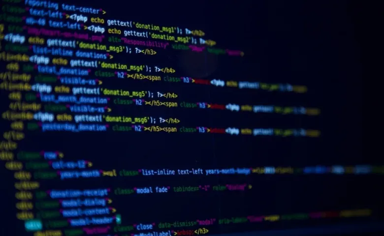 代表的なプログラミング言語の種類